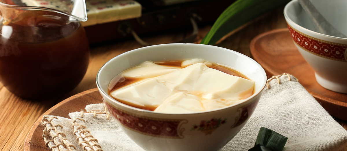 Douhua met gembersiroop